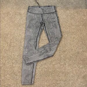 Nike Epic Run Leggings size XS - NWT!